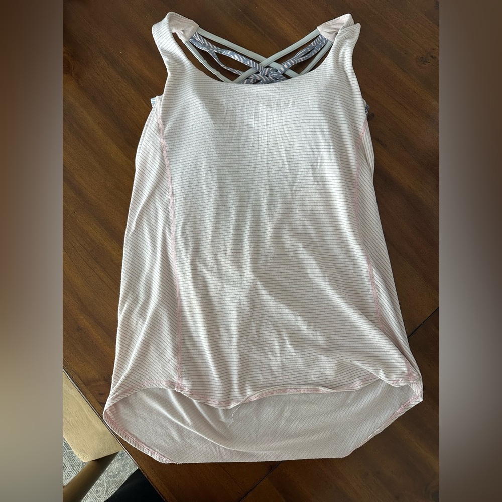 Lululemon Built in Bra Tank Size 8 with Pads